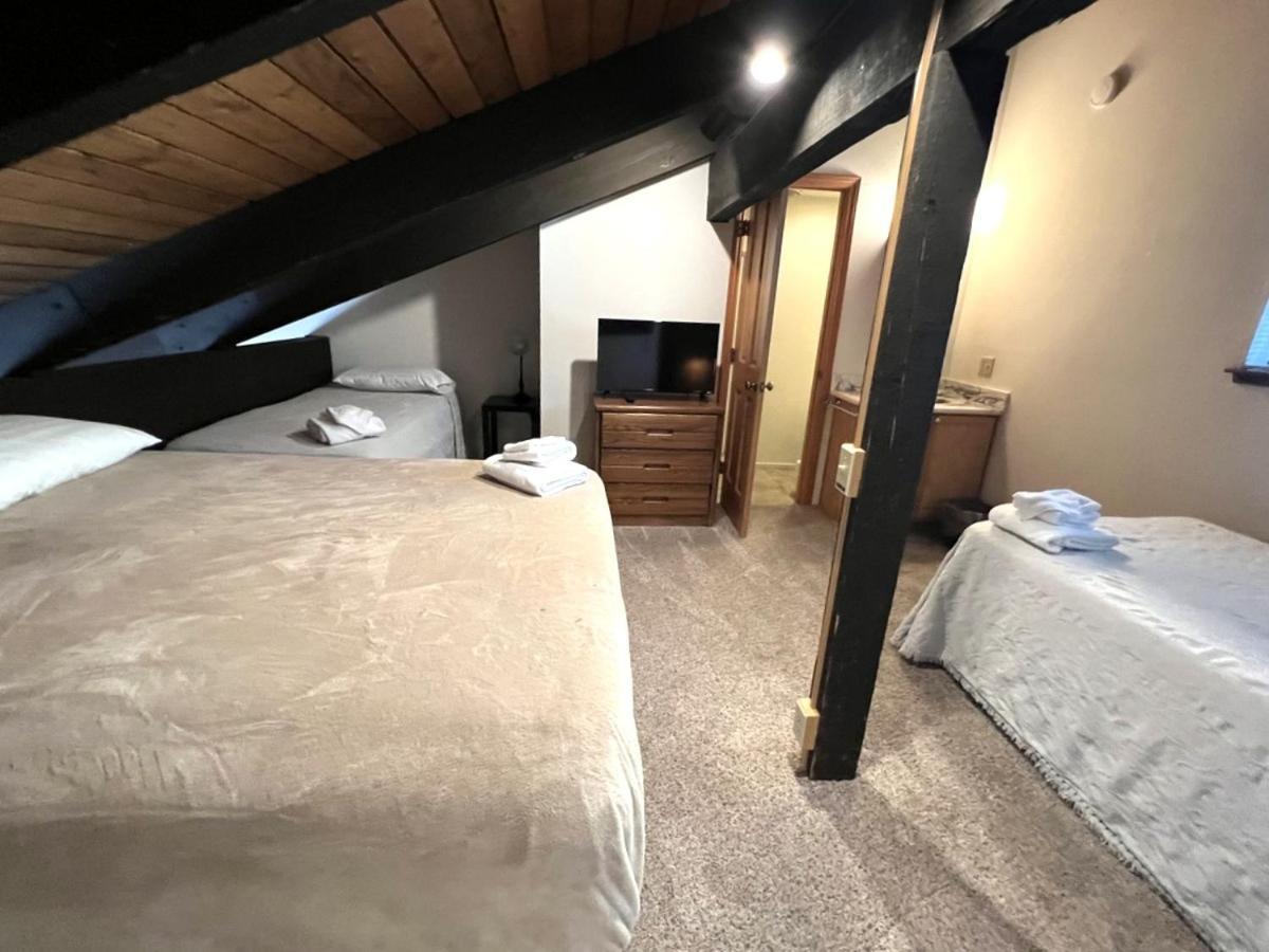 Standard Condos With Free Parking Mammoth Lakes Oda fotoğraf