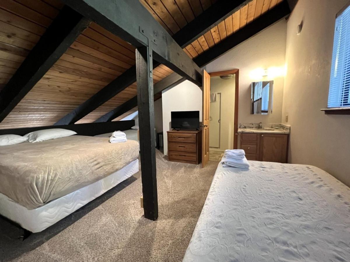 Standard Condos With Free Parking Mammoth Lakes Oda fotoğraf